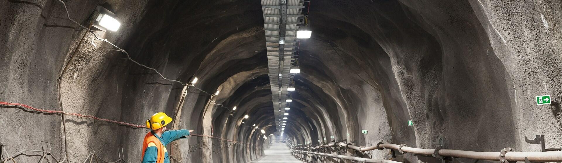 Msfrs sprayed concrete in tunneling with synthetic fibre reinforcement